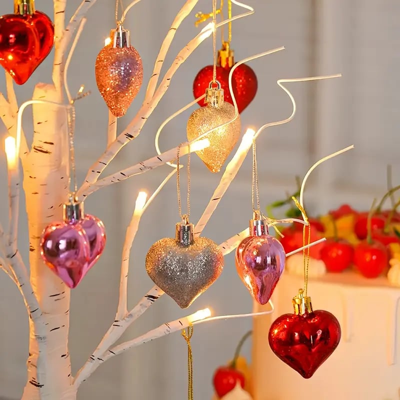 Romantic Heart-Shaped Birch Tree Lamp With 18 Heart Ornaments