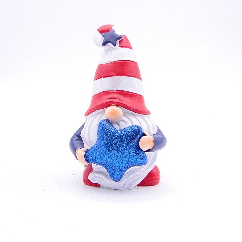 Patriotic Polyresin Gnome Garden Statue