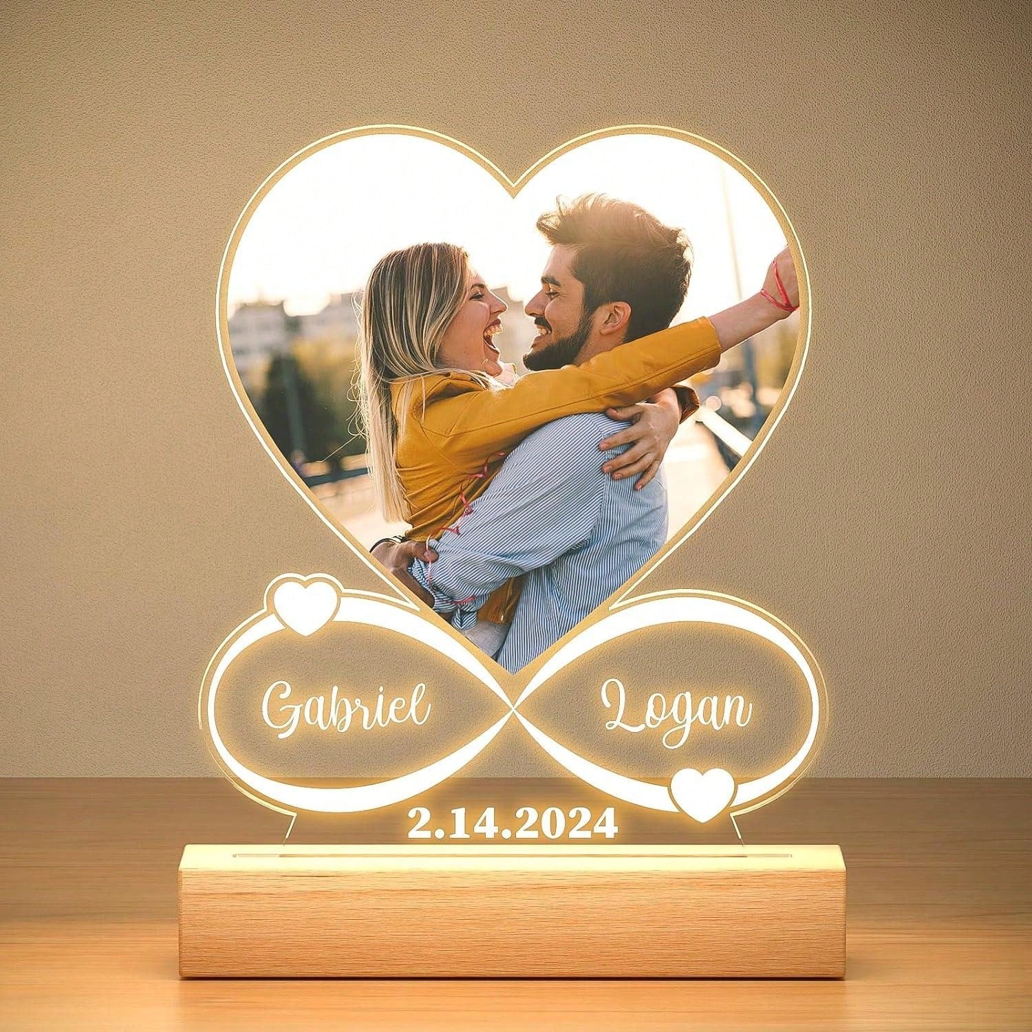 Personalized Photo Frame with Night Light – A Custom Heart  Picture Frame Gift for Anniversary, Valentine’s Day, Christmas, or Any Special Moment.
