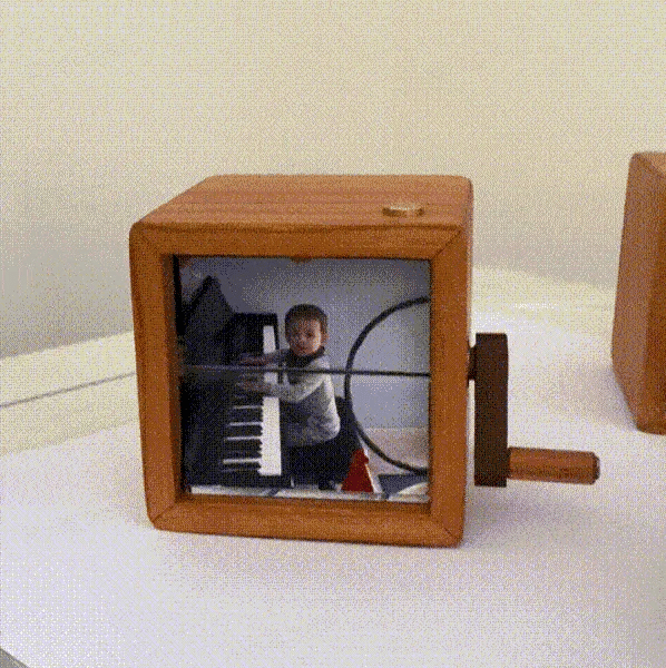Custom Photo - Personalized Flipbook Frame Animation Machine