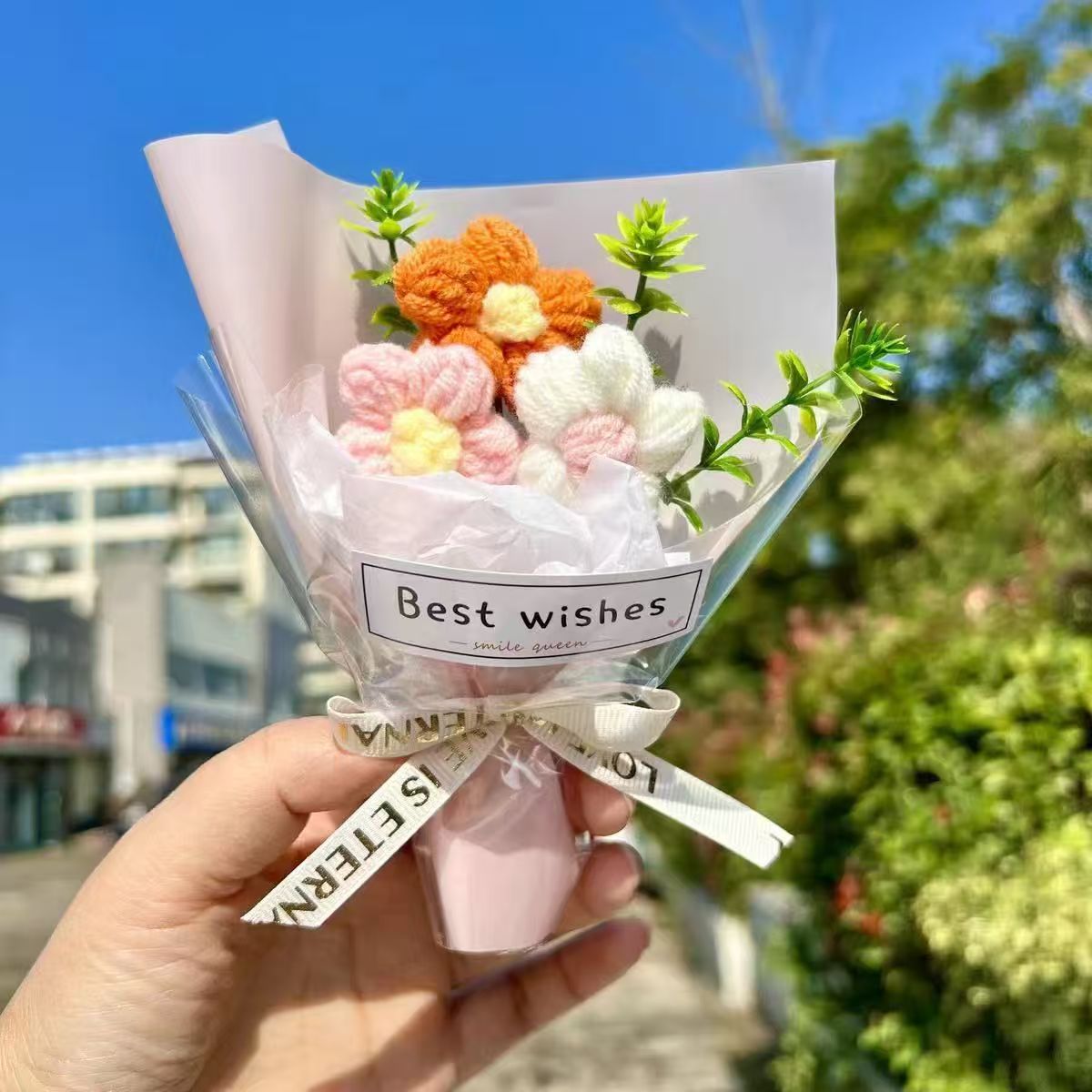 Handmade Crochet Mini Bouquet – Eternal Bloom Gift