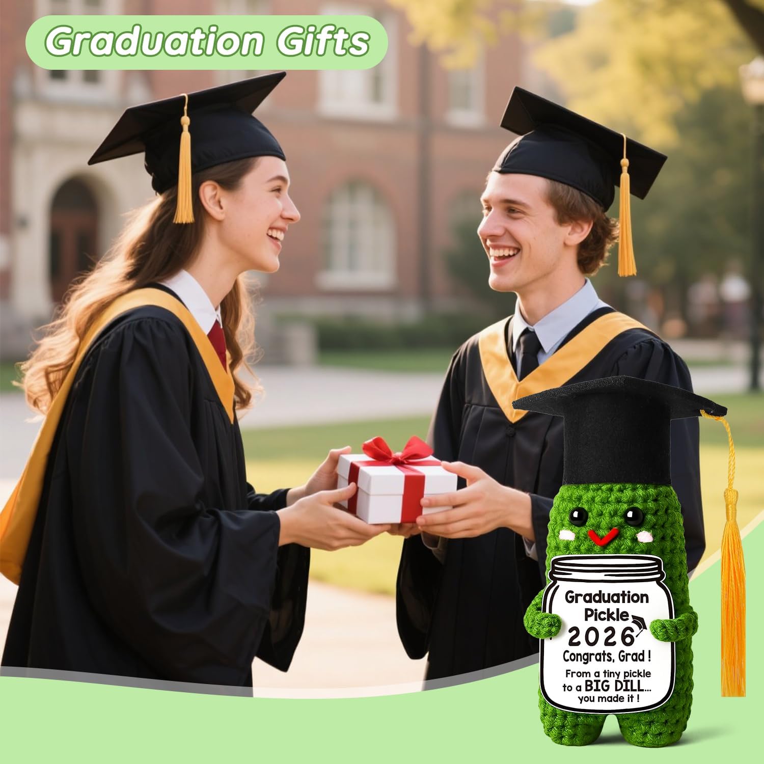 Décorations de remise de diplôme 2026 Cadeaux de fin d'études amusants en crochet faits à la main en forme de cornichon