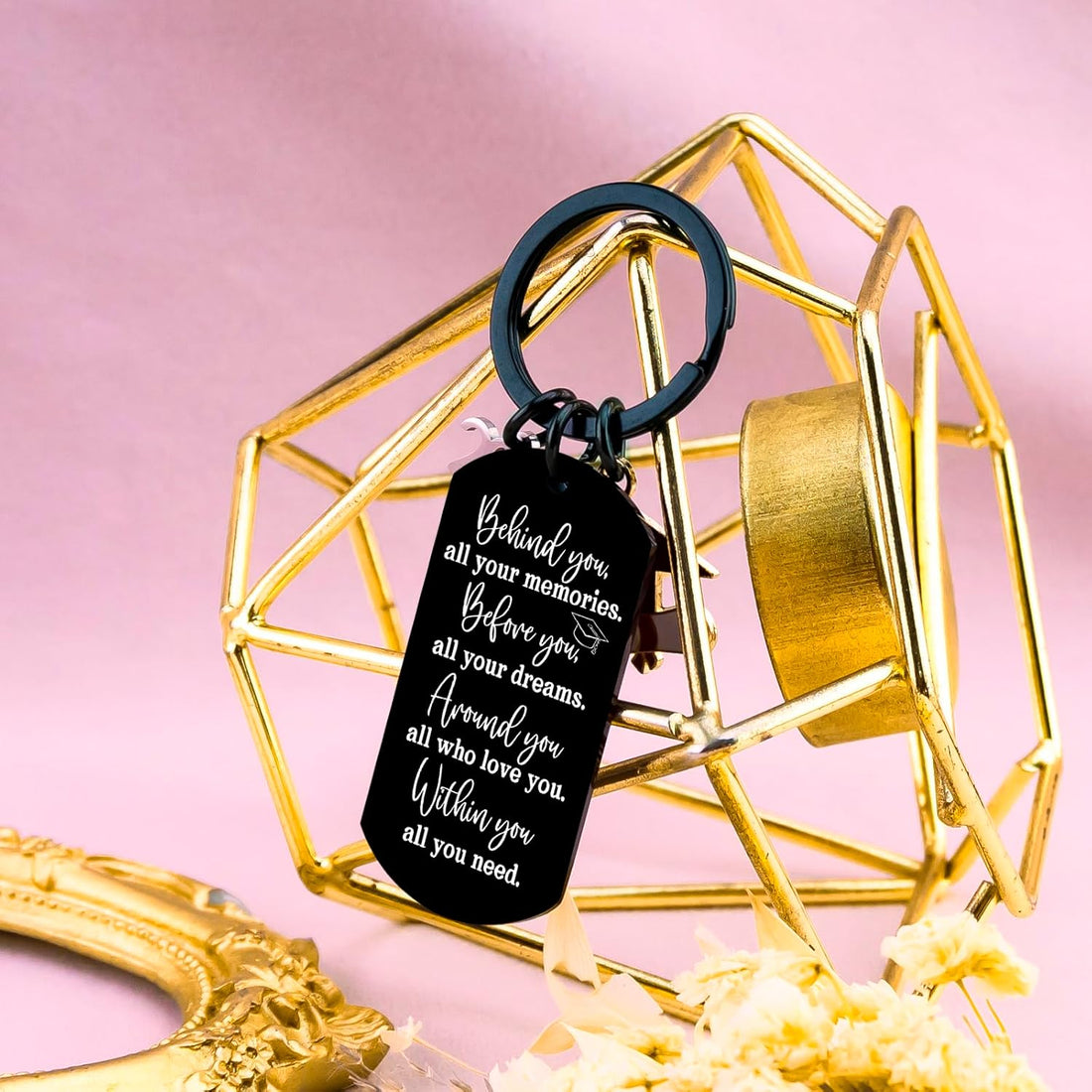 2026 Graduation Keychain Gift – Inspirational Keepsake for Him & Her