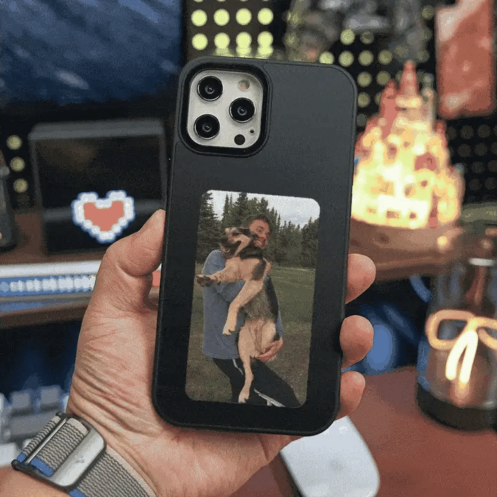 Personalized Custom Phone Case with E Ink Display Special Gift Idea Unique DIY Design