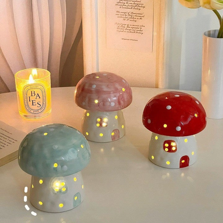 Lampe de chevet en céramique en forme de champignon onirique