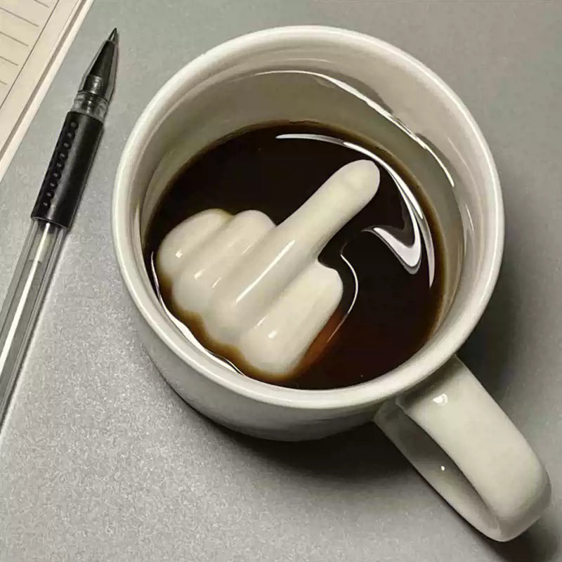 Mug en céramique avec majeur