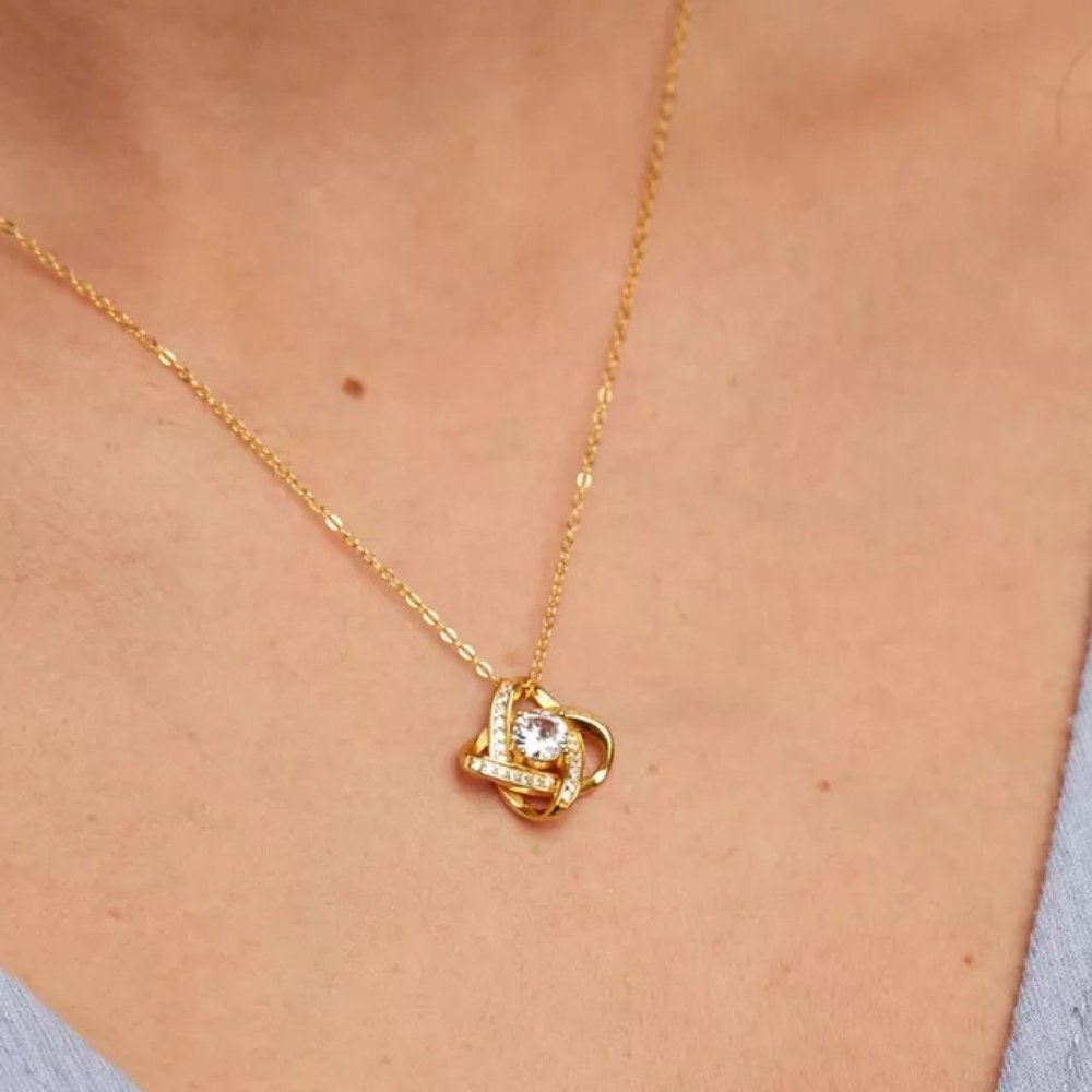 À maman – Collier Nœud d'amour pour maman