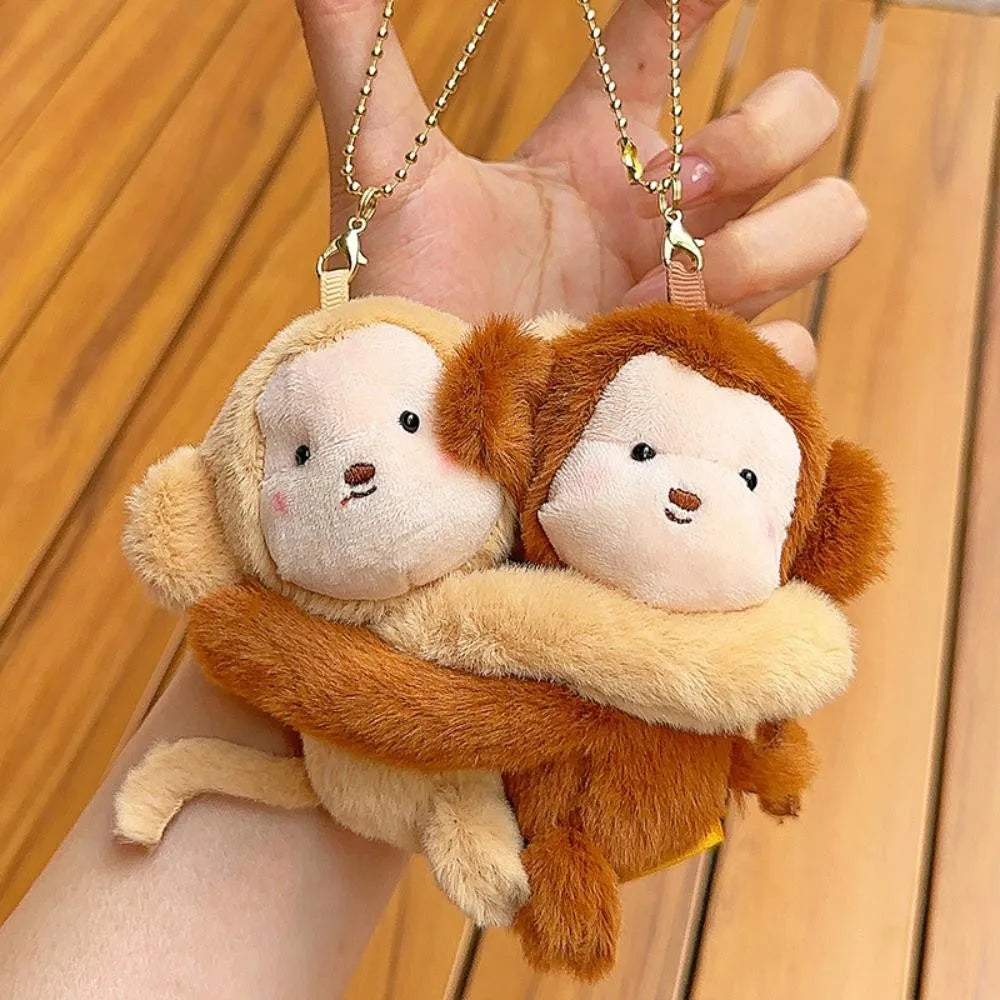 Trousseaux d'animaux en peluche Love Bomb