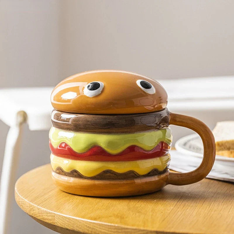 Mug en céramique en forme de hamburger délicieux