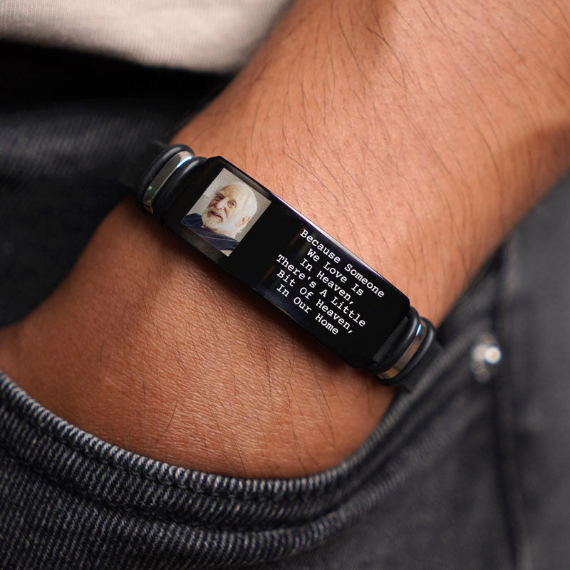 Custom Photo I'll Carry You - Memorial Gift For Family, Siblings, Friends, Pet Lovers - Personalized Engraved Bracelet