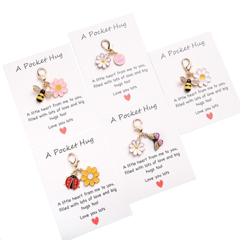 Fabriqués à la main – 20 ensembles de petits cadeaux câlins (papillon, coccinelle, fleur, abeille)