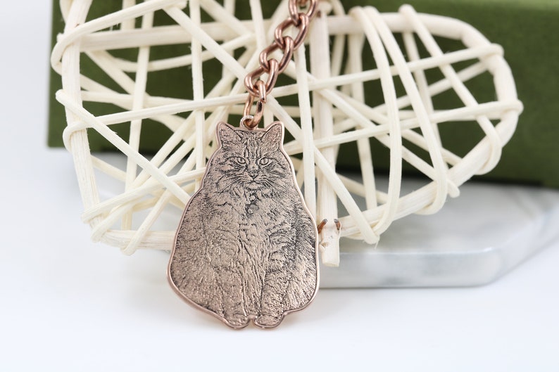 Silver Pet Portrait Keychain