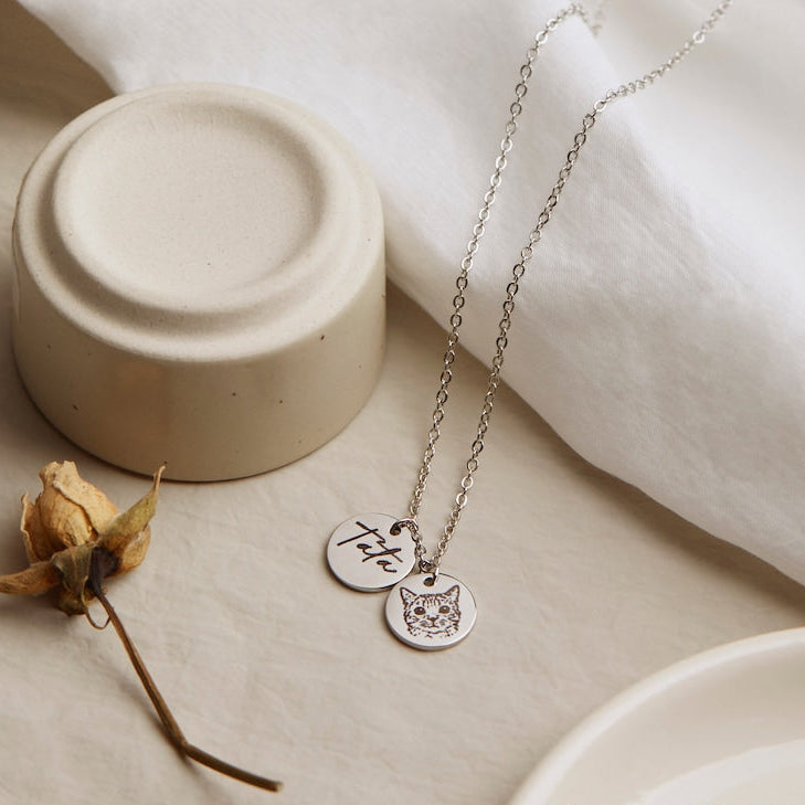 Custom Pet Portrait Necklace Pet Memorial Jewelry Gift for Lover