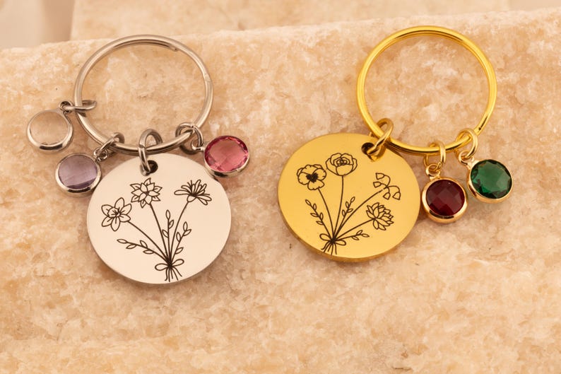 Engraved flower keyring, Custom Floral Charm Keychain
