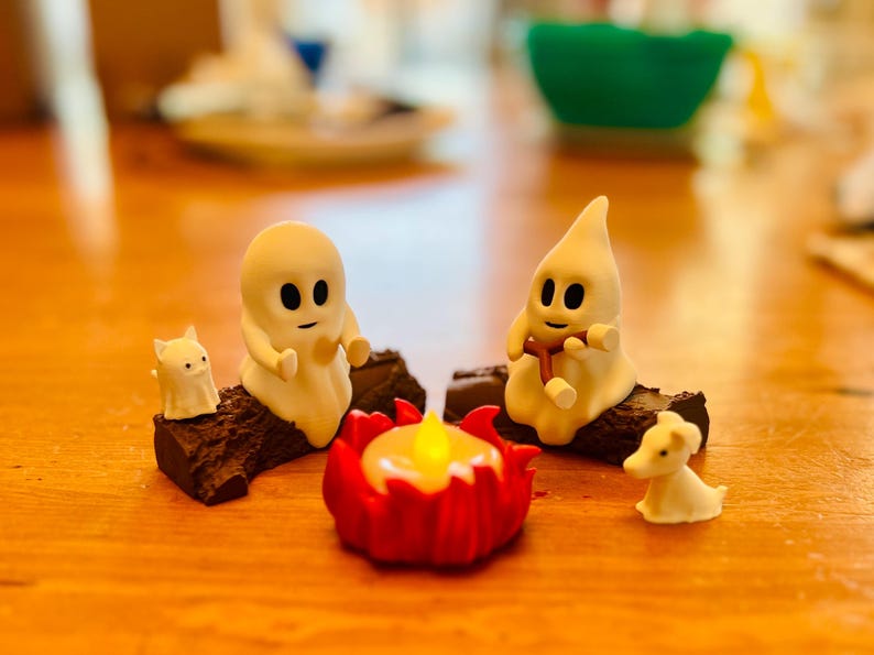 Ghost Campfire Gathering-Spooky Halloween Decor-Cute Ghost Figurine Set