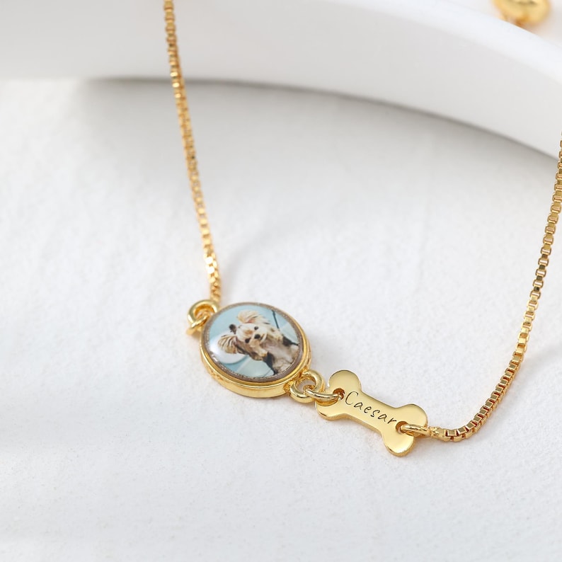 Personalized Pet Photo Bracelet, Custom Name Engraving & Pet Memorial Charm Jewelry